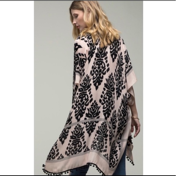 New! Ruggine Damask Print Pom Pom Trim Viscose Lightweight Kimono Coverup Top - Picture 4 of 6